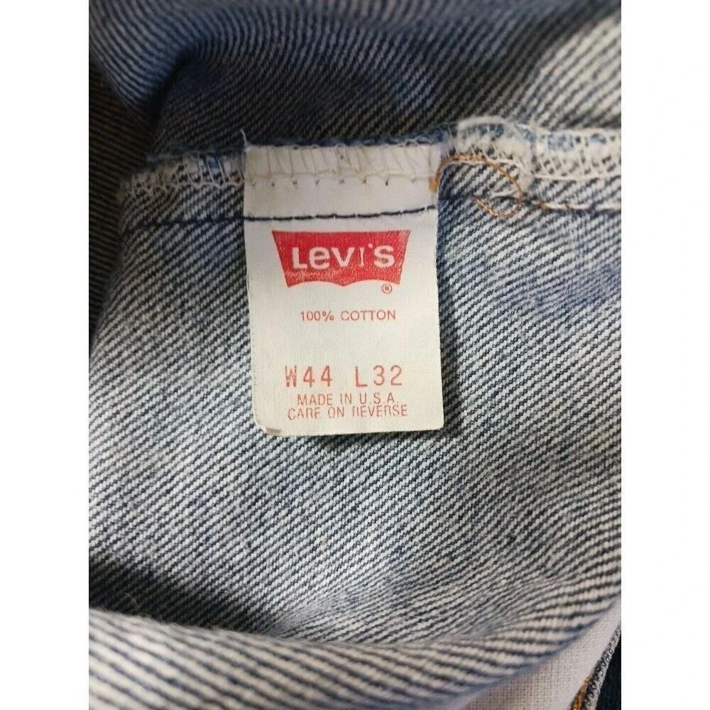 Levi's VTG‎ Straight Leg Jeans 44x32 USA Denim READ Paper Tag Heritage Normcore